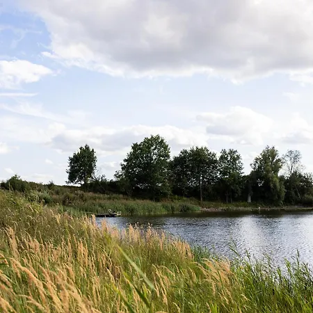 度假居 Holenderski Moryn